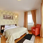 Monte Carlo Palace 4*