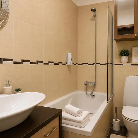Monte Carlo Palace 4* Bucharest