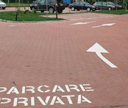 Monte Carlo Palace Szálloda Bukarest