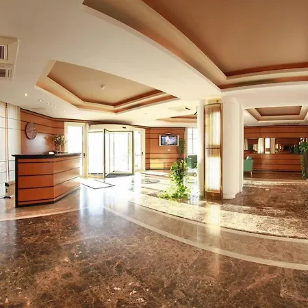 Szálloda Monte Carlo Palace Bukarest