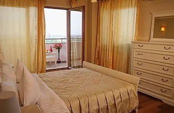 Monte Carlo Palace 4* Bucharest