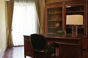 Monte Carlo Palace Szálloda