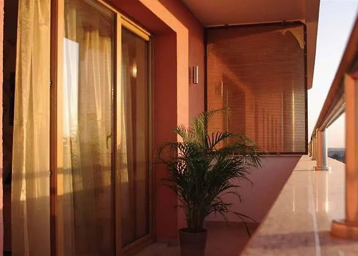 Monte Carlo Palace Ξενοδοχείο Βουκουρέστι