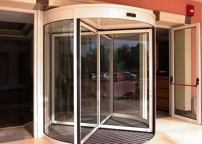 Monte Carlo Palace 4* Bukurešť