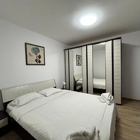 Hotel Monte Carlo Palace Boekarest